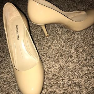 ❗️❗️Nude Heels❗️❗️